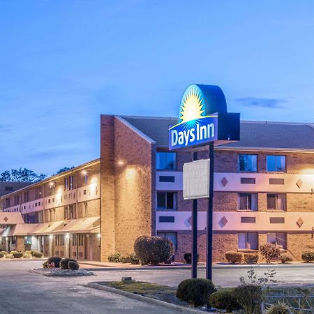 Days Inn By Wyndham Hurstbourne Louisville Eksteriør bilde